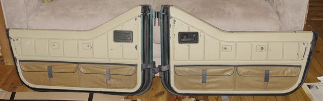 They're on craigslist, baby, come on! Yeah! (Actually, eBay.) They're on craigslist, baby, come on! Yeah! (Actually, eBay.)