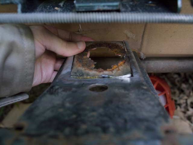 Rotten grille mount cut out